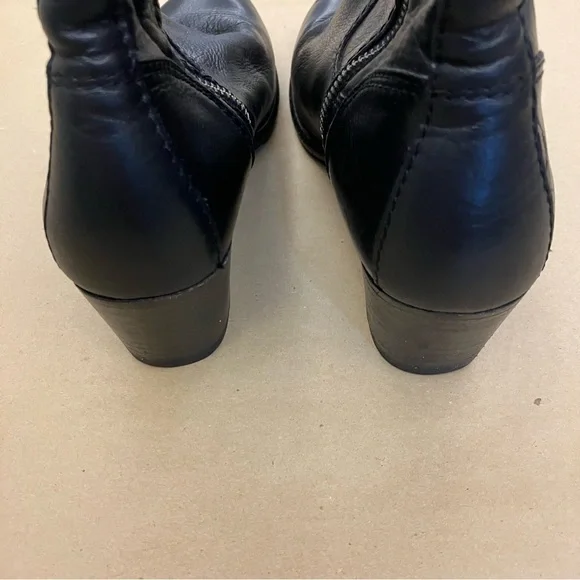 Frye Ankle Boots Womens 8 Black Leather Block Heel Side Zip Classic Western - Picture 6 of 8